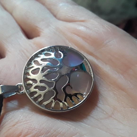 TREE OF LIFE NECKLACE NEW - Picture 2 of 4